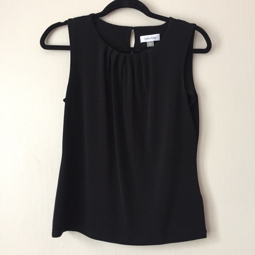 Calvin Klein black sleeveless blouse size 8P EUC